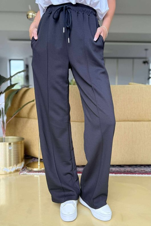 Made in Italy Cricket City Seamed Jogger Black
